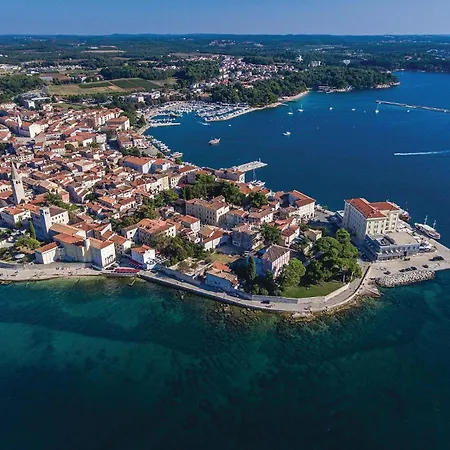 2 Bedroom Beautiful Apartment In Porec Apartment