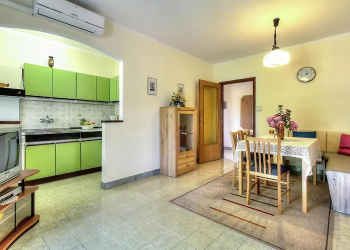 Apartment Mugeba I Apartman